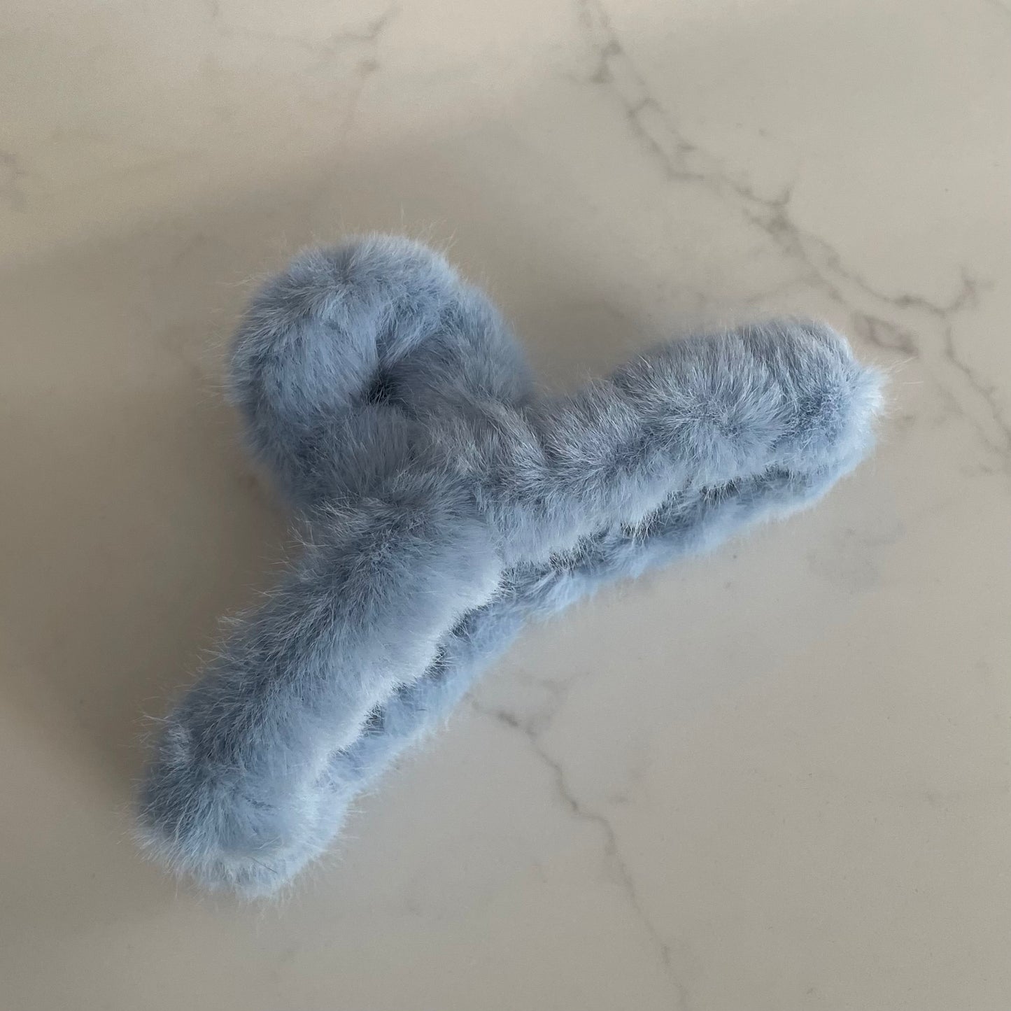 Fluffy Claw Clip (large)