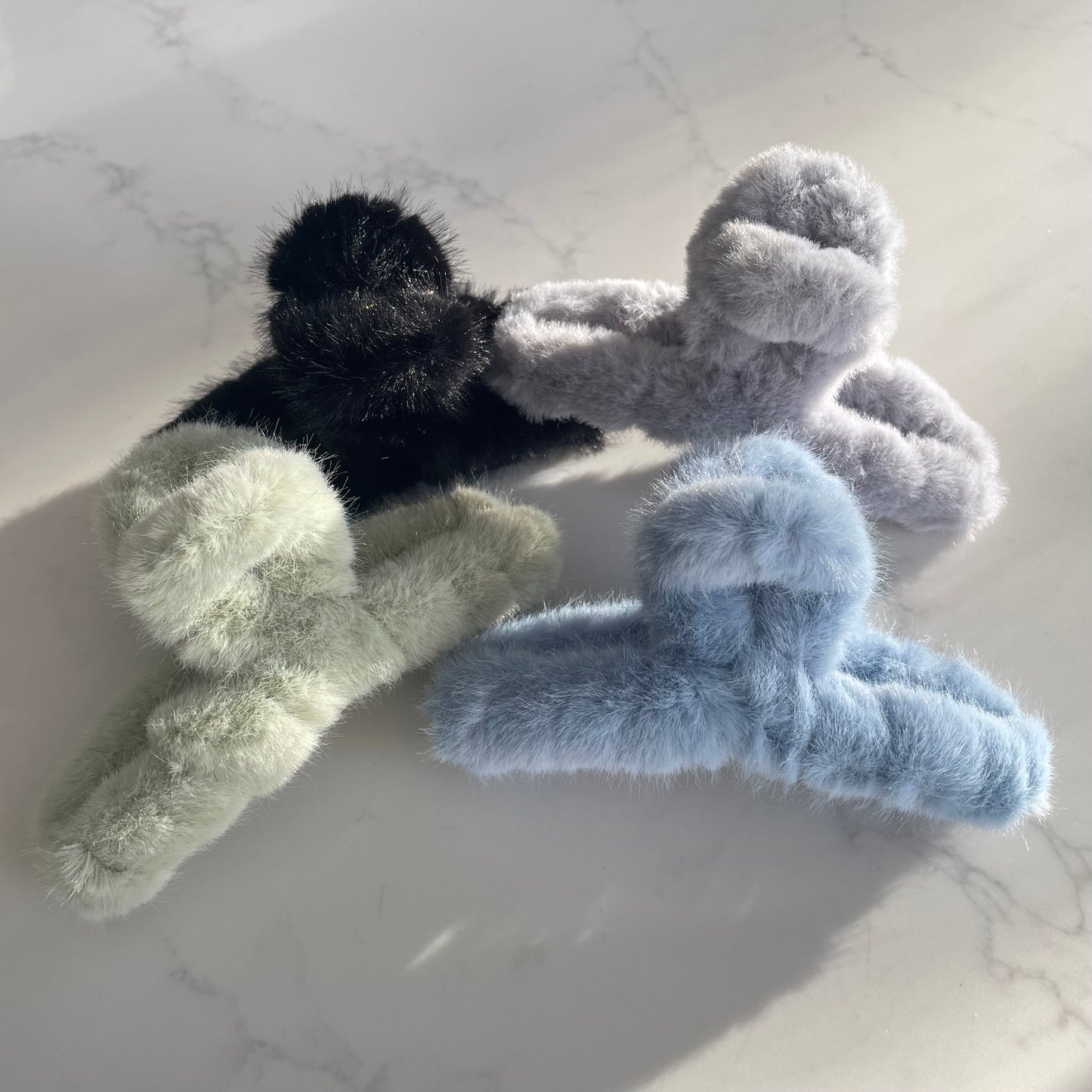 Fluffy Claw Clip (large)