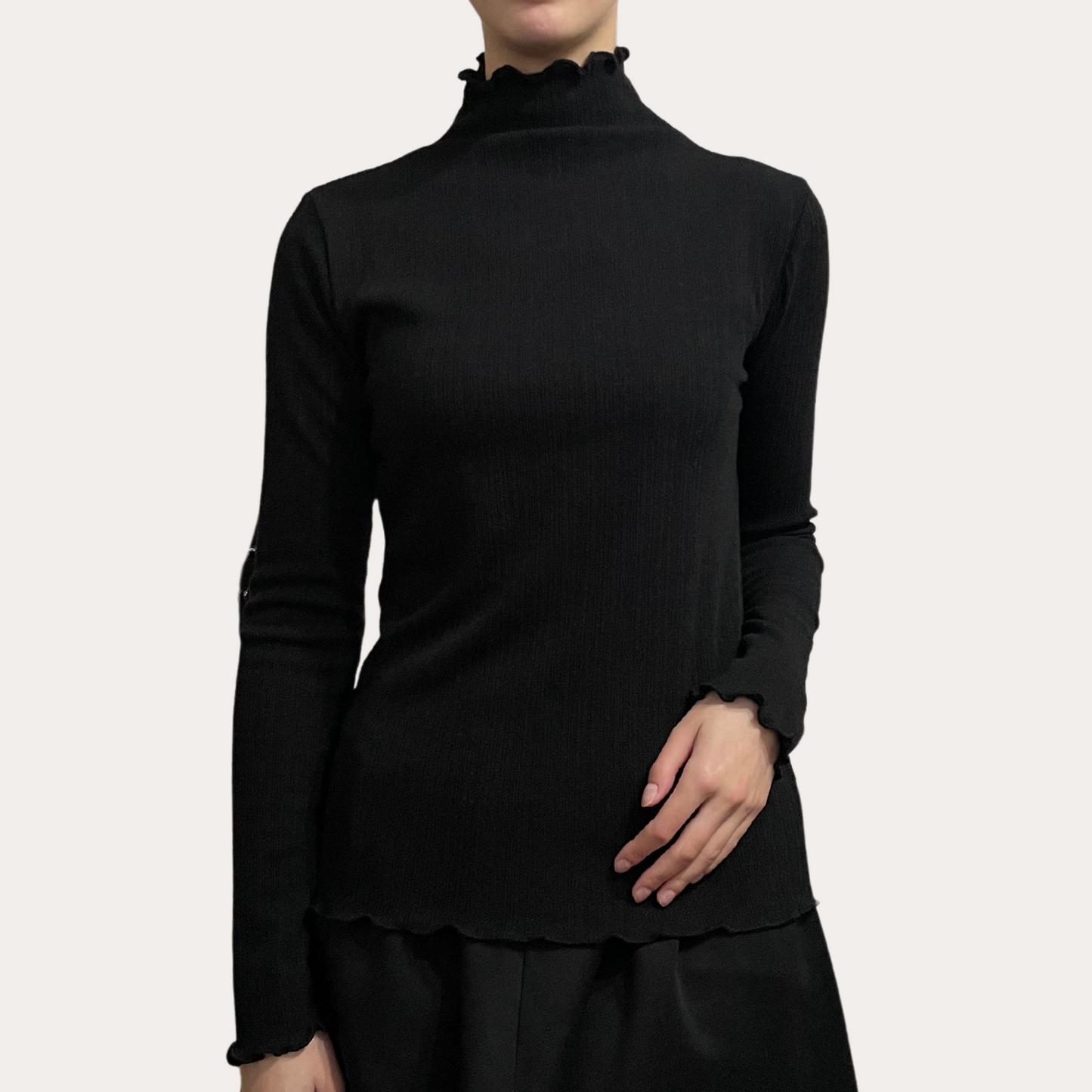 Frill Ribbed Blouse