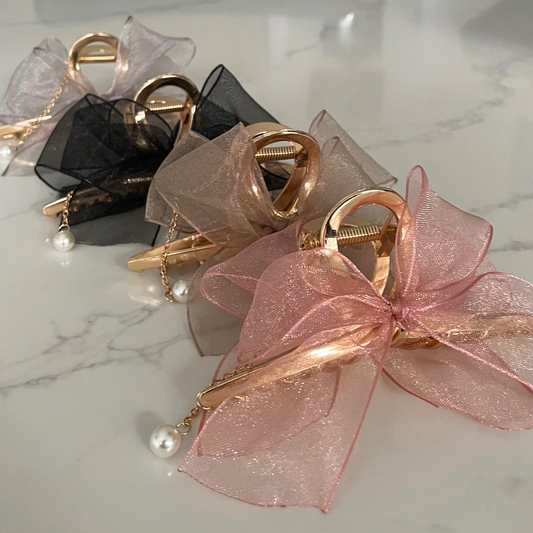Bow and Chain Claw Clip